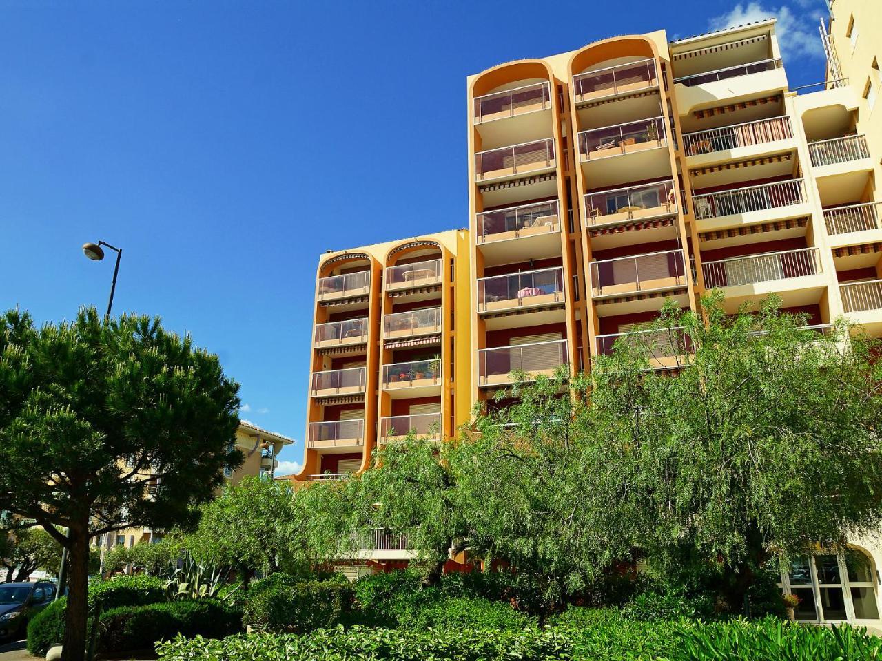 Apartment Le Capitole-3 By Interhome Frejus Exterior photo